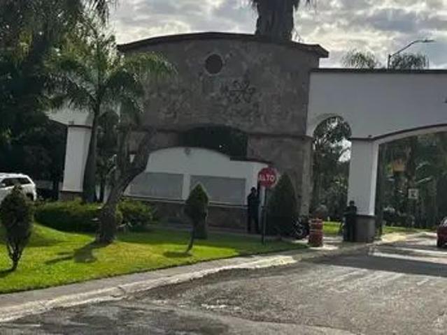 Casa En Renta En Jardines De Miraflores