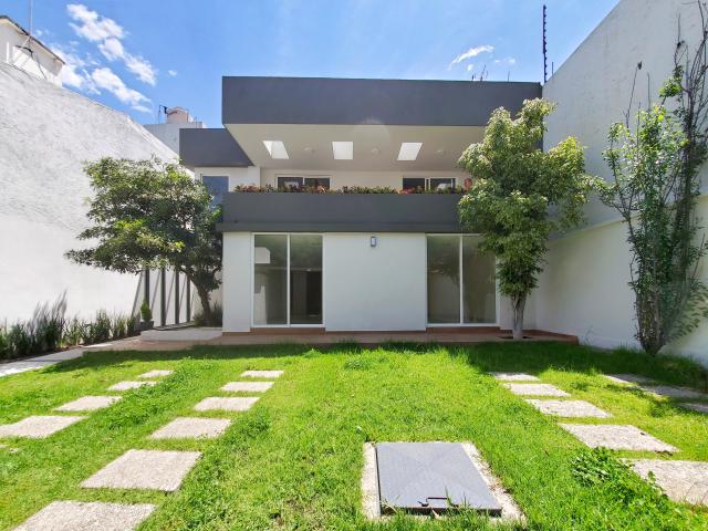 Casa en renta en Jardines de la Florida, Naucalpan de Juarez, Estado de Mexico