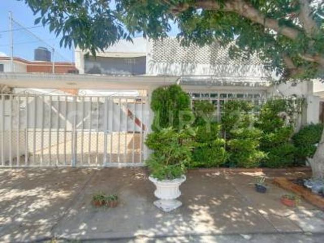 Casa en Renta en Jardines De Santa Mónica, Tlalnepantla, Edo. Méx