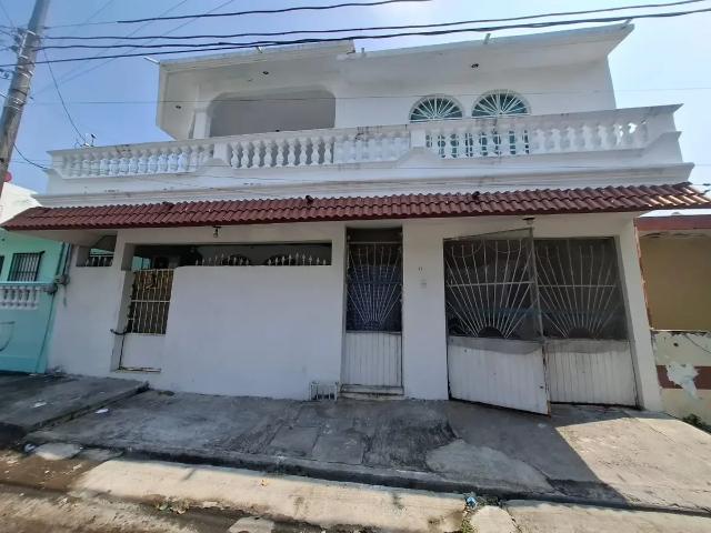 casa en renta en la col. Fernando Gutierrez barrios boca del rio ver