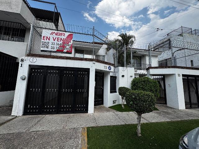 CASA EN RENTA EN LA ESTANCIA, ZAPOPAN