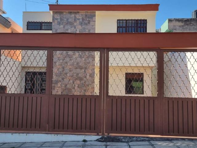 Casa en Renta en La Hacienda Puebla ? 3 Rec?maras, Patio y Cochera para 2 Autos