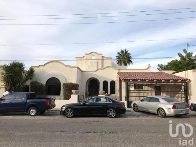 Casa en Renta en La Paloma Residencial I, Hermosillo, Sonora