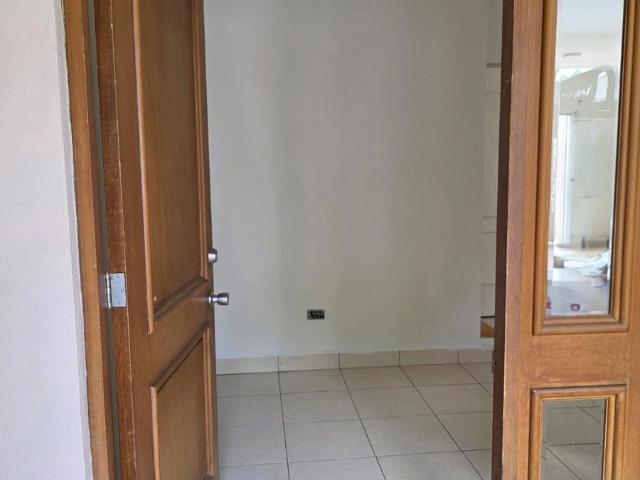 CASA EN RENTA EN LA RIOJA