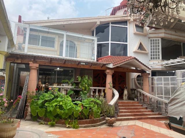 CASA EN RENTA EN LAGO ZURICH CERCA POLANCO