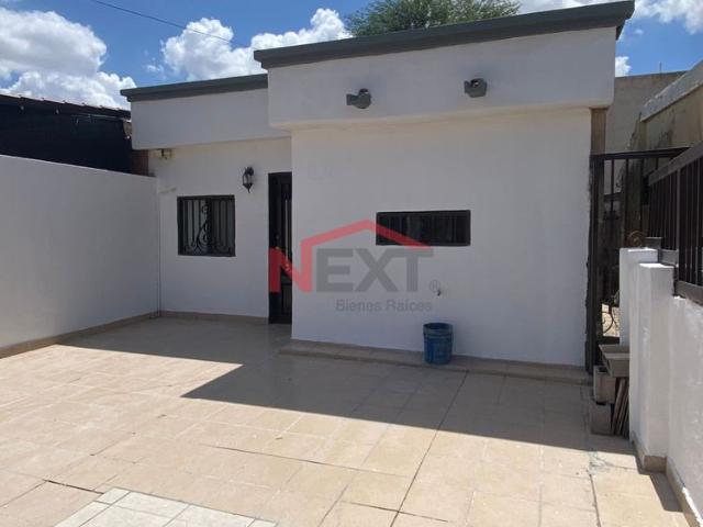 CASA EN RENTA EN LAS VILLAS