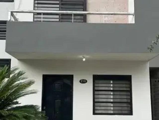 Casa En Renta En Las Hadas 4to. Sector En Escobedo N. L