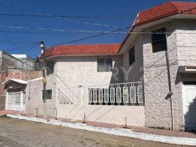Casa en renta en Las Huertas, SJR, Querétaro
