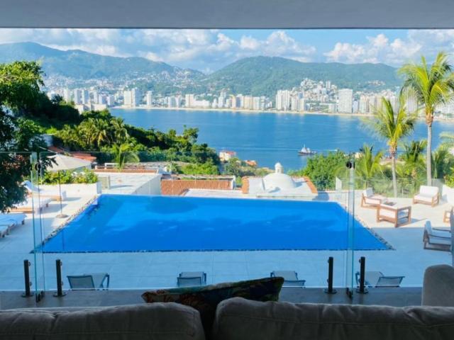CASA EN RENTA EN LAS MARINA BRISAS ACAPULCO