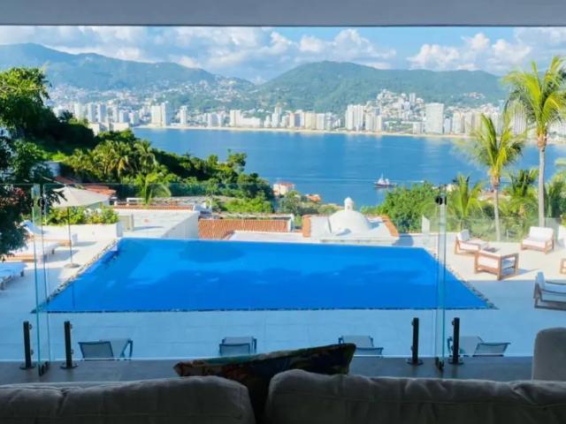CASA EN RENTA EN LAS MARINA BRISAS ACAPULCO