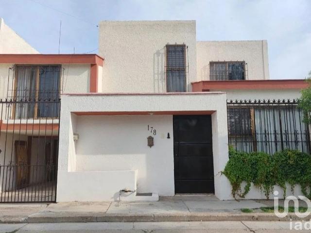 Casa en Renta en Las Plazas, Irapuato, Guanajuato