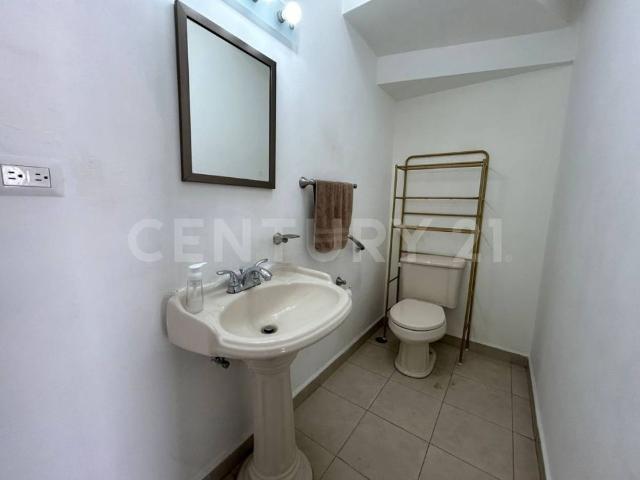 Casa en renta en Las Provincias, Apodaca