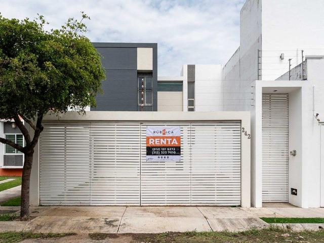 Casa en Renta en Las Primaveras, Colima