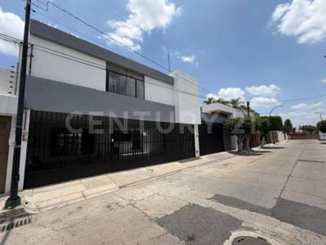 CASA EN RENTA EN LEON MODERNO, EN LEON, GTO