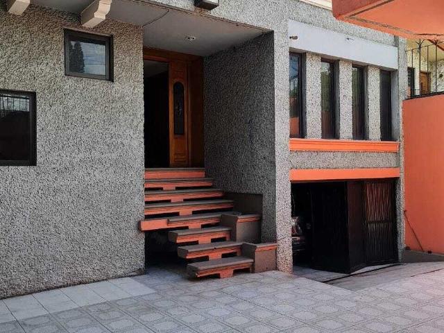 Casa en Renta en Lindavista, GAM | 350 m² | 5 recámaras