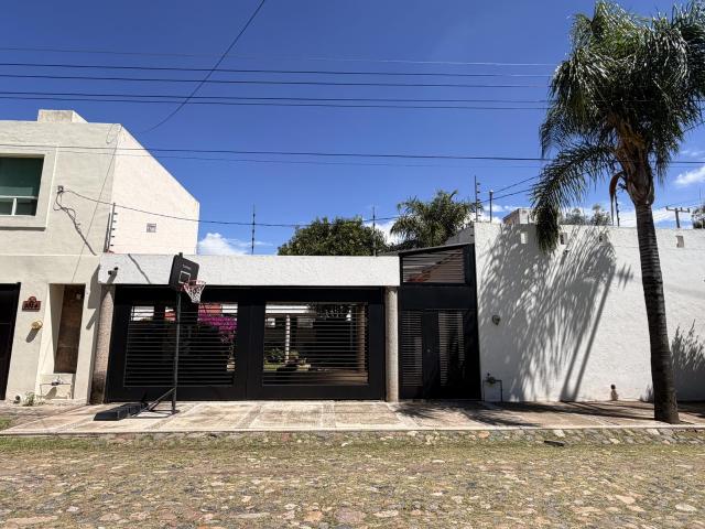CASA EN RENTA EN LOMA VERDE ZONA MULZA BLVD AEROPUERTOcionamiento Loma Verde