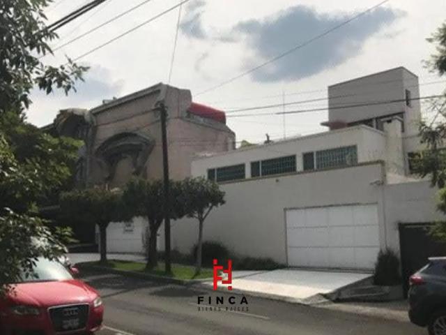 CASA EN RENTA EN LOMAS DE CHAPULTEPEC