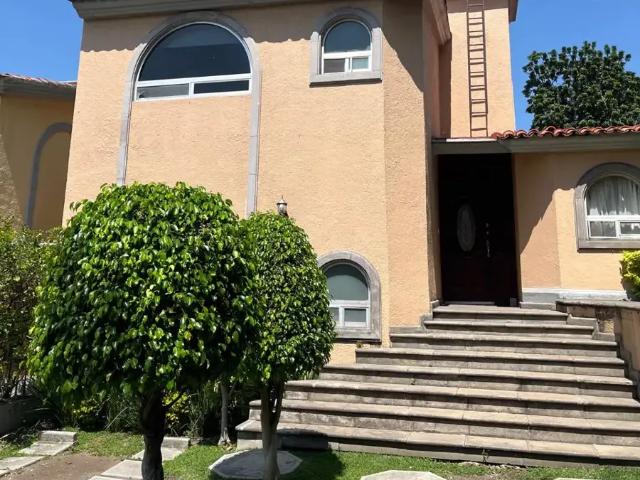 Casa en renta en Lomas de Cortes, Cuernavaca, Morelos