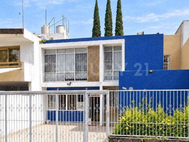 Casa en renta en Lomas de Guevara, Guadalajara