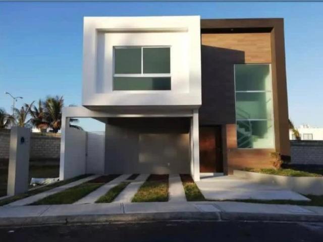 Casa en renta en Lomas de la Rioja, Alvarado, Veracruz de Ignacio de la Llave
