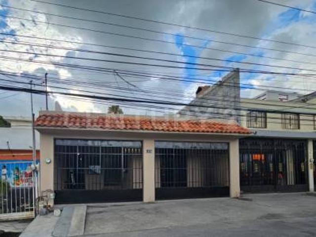 Casa en Renta en Lomas del Pedregal, Apodaca