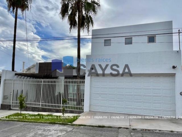 CASA EN RENTA en Lomas del Santuario rec?maras en planta baja semiamueblada