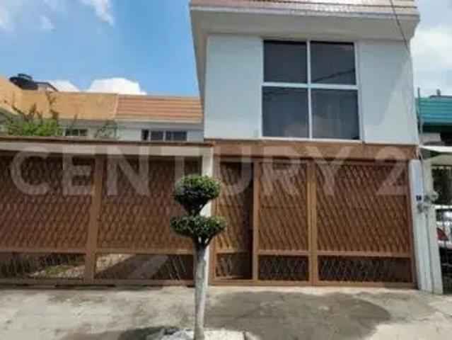 Casa En Renta En Lomas Estrella