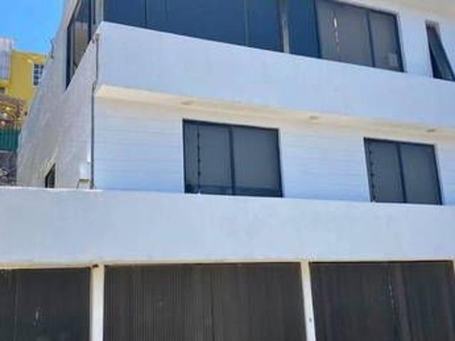 CASA EN RENTA EN LOMAS VERDES 3RA SECC, AMPLIA Y FUNCIONAL