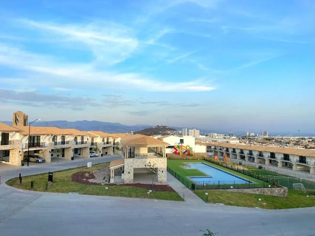 Casa en Renta en Lombardía, León Ideal para Familias