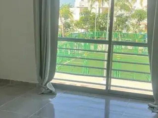 Casa En Renta En Long Island Kings R11 Frente A Alberca Y Cancha De Futbol Vista Verde, Modelo A Casa Grande