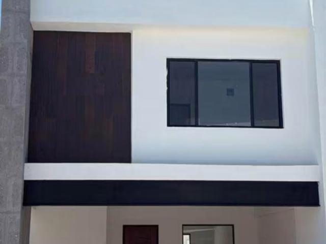 Casa en Renta en Los Viñedos, Torreón Amplia Residencia en Comunidad Cerrada