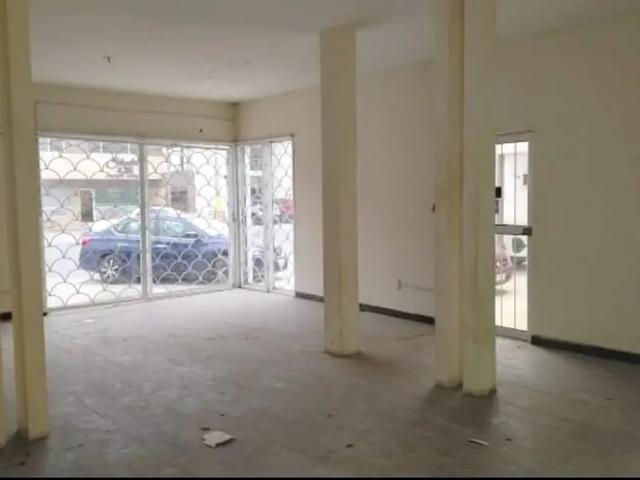 CASA PARA USO COMERCIAL CERCA A BLVD INDEPENDENCIA