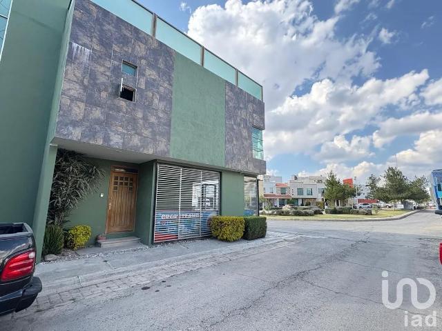 Casa en Renta en Los Cedros, Mineral de la Reforma, Hidalgo