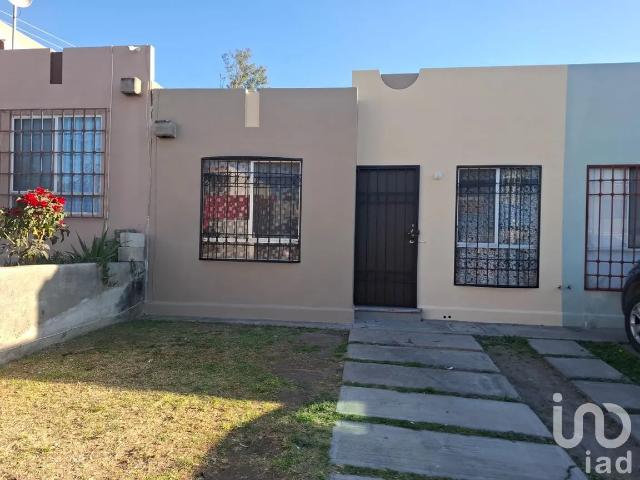 Casa en Renta en Los Héroes Querétaro, El Marqués, Querétaro