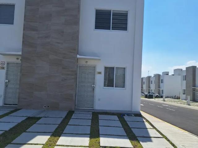 Casa en Renta en Los Héroes Veracruz Zona Industrial con Cocina Integral