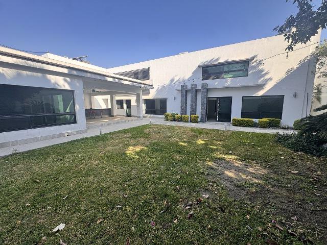 casa en renta en los ríos