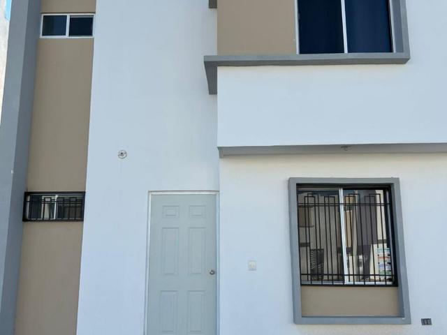 Casa en Renta en Los Sauces