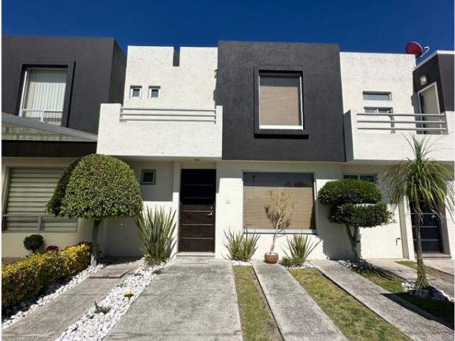 Casa en renta en Puebla, Puebla, Puebla