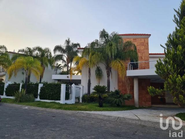 Casa en Renta en Puerta de Hierro, Zapopan, Jalisco