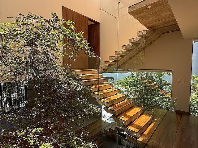 Casa en Renta en Puerta Las Lomas – Exclusividad, Lujo y Confort