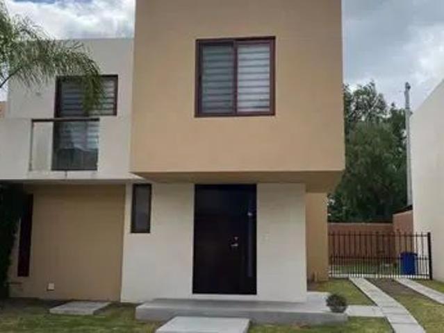 Casa En Renta En Puerta Real, Modelo Córdoba, Corregidora, Q