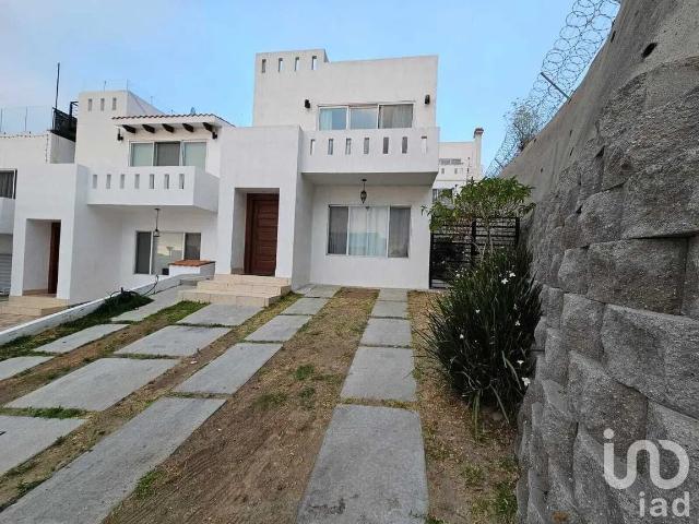 Casa en Renta en Puesta del Sol, Tijuana, Baja California