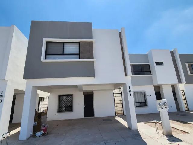 Casa en Renta en Paseo Aurea Amueblada