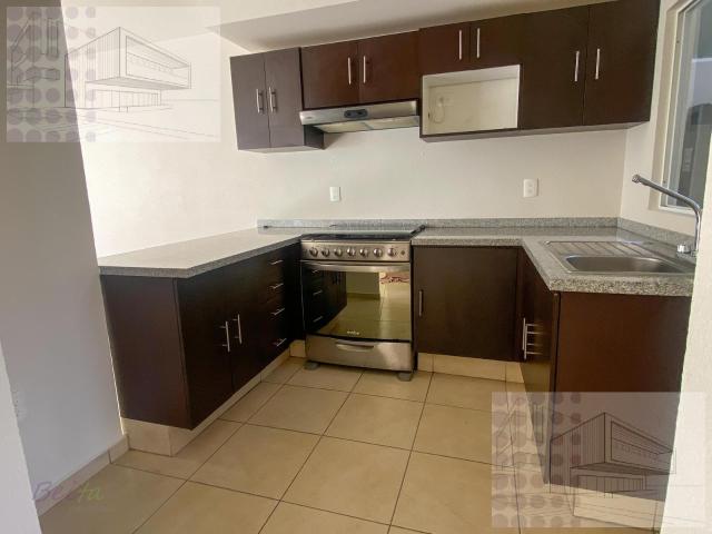 Casa en renta en Paseo Arboleda, Toluca