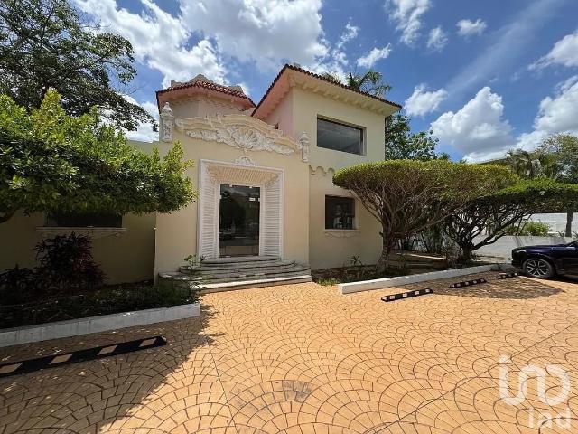 Casa en Renta en Paseo de Montejo, Mérida, Yucatán