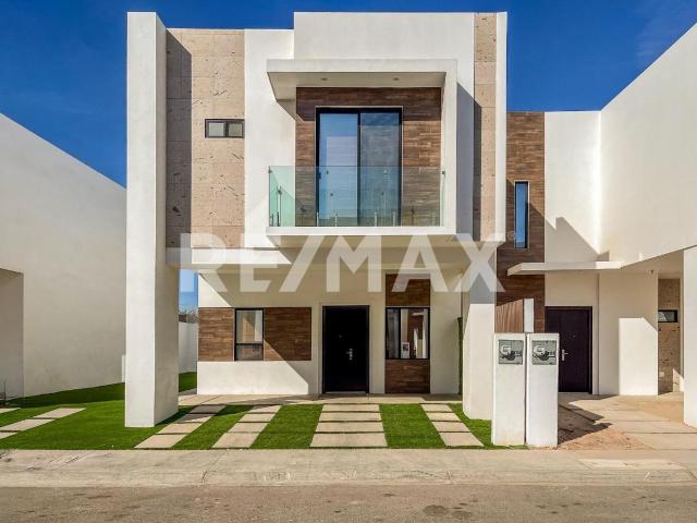 Casa en Renta en Paseo de Santiago