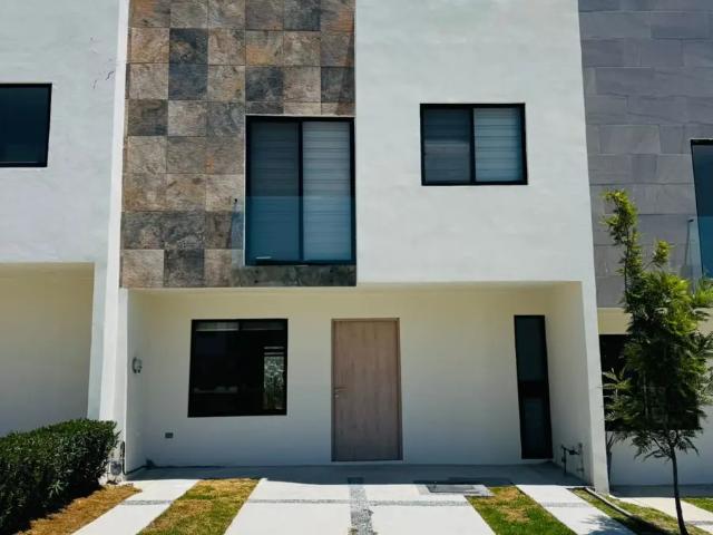 CASA EN RENTA EN PARQUE MALLORCA
