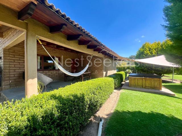 Casa en Renta en Pipioltepec, Valle de Bravo