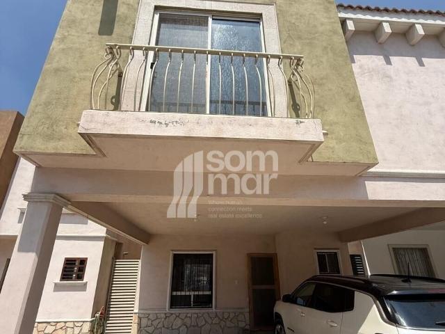 Casa en renta en Portal Las Palomas