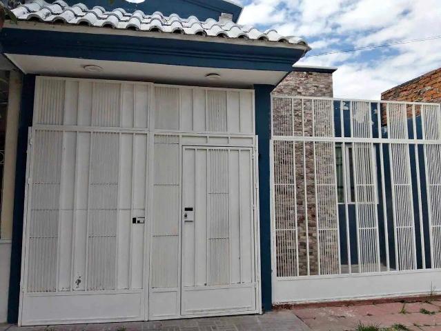 ✨ ¡CASA EN RENTA EN POZO BRAVO NORTE! ✨